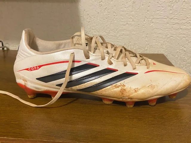 Chuteira Adidas Copa League - Tamanho 42 - Calçados Esportivos