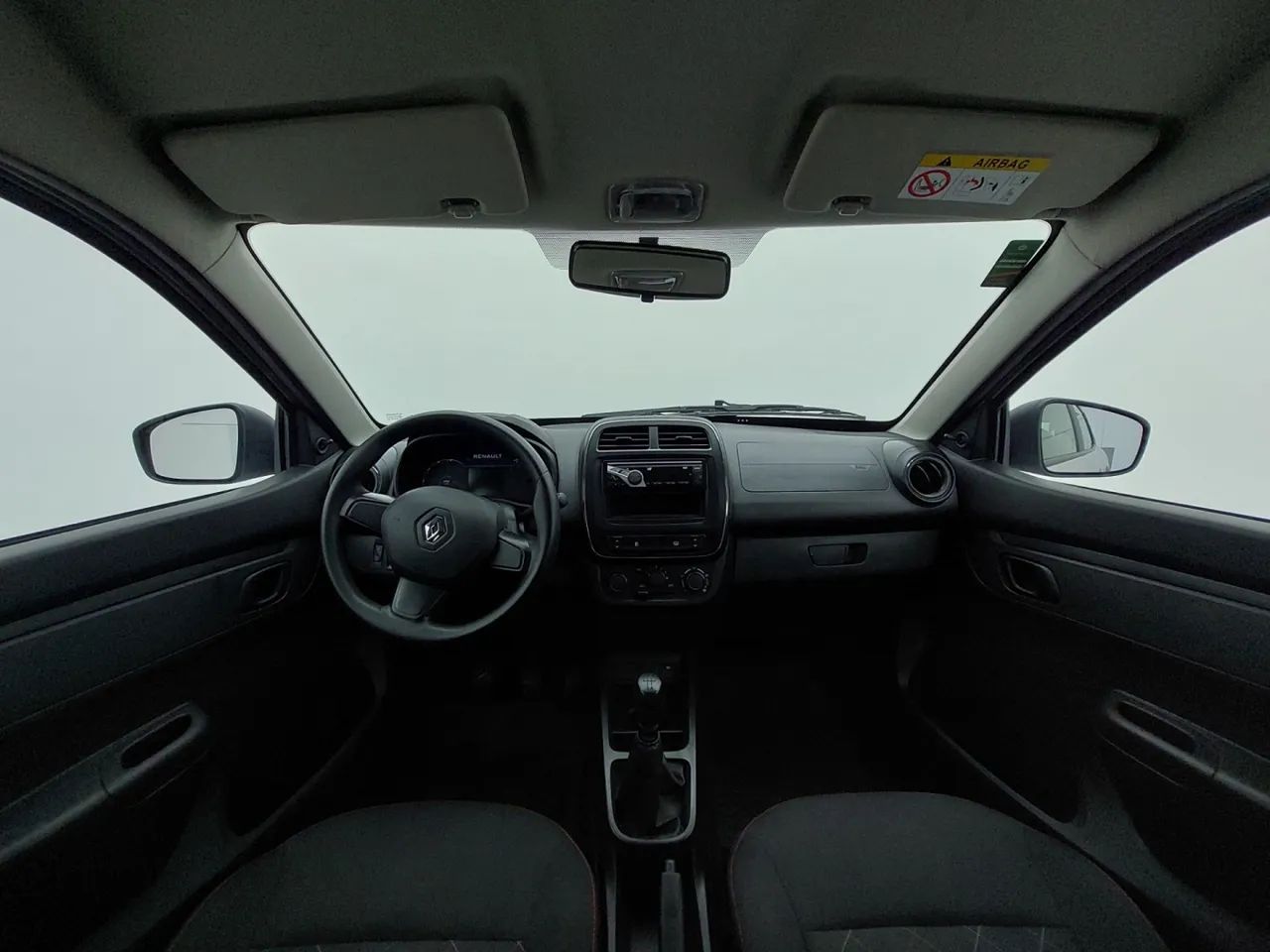 Renault Kwid 1.0 Zen, foto 15 de 18