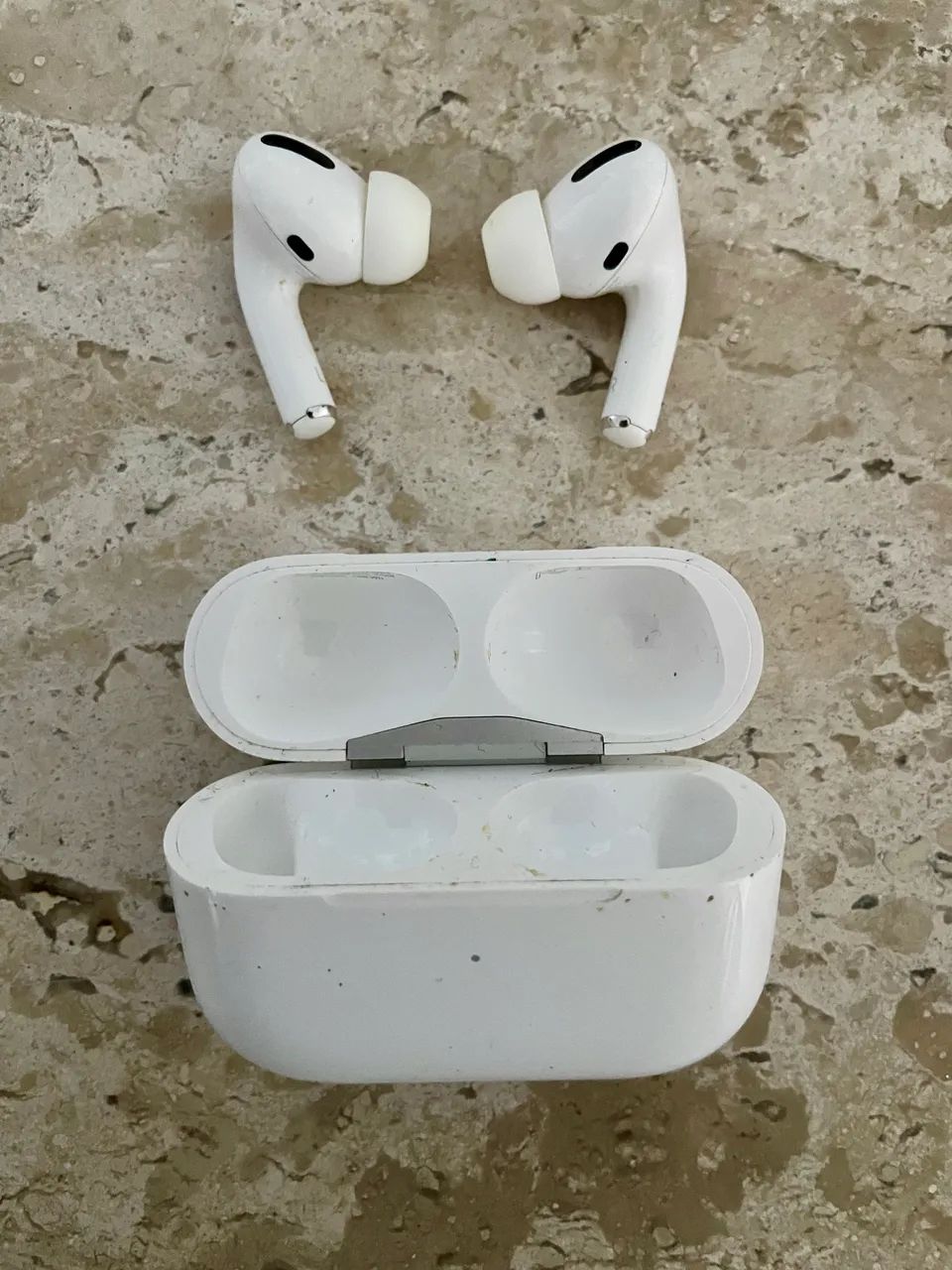 Apple AirPods Pro Primeira Geração com Noise Cancel - ORIGINAL