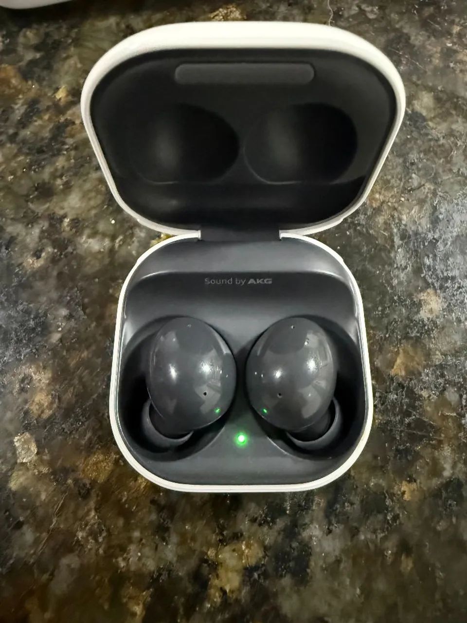 【mn】Galaxy Buds2 オリーブ 新品未開封 Galaxy buds 2 - Fones de Ouvido - Ceilândia Norte (Ceilândia