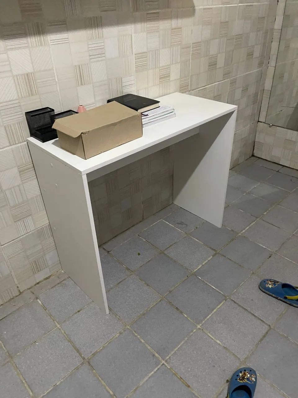 Mesa de estudo nova já montada64985837780611121