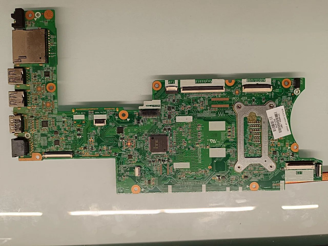 Placa mãe para HP Envy X360 I5-4210U - Foto 2