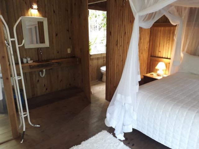 RE/MAX Safira aluga casa para temporada em área de preservação, em Trancoso - BA - Foto 19