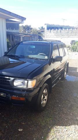 Nissan Pathfinder 1997 - Foto 2