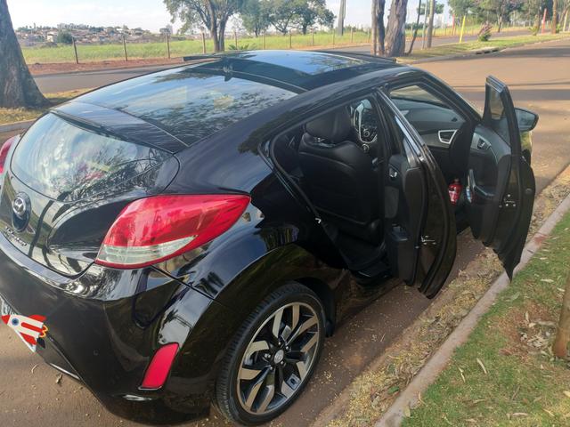 Hyundai Veloster - Foto 3