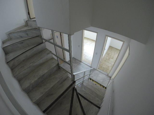 Alugo Casa Comercial em Jardim Camburi - 6 salas, 173m², 15 vagas garagem - R$4.000,00 - Foto 8