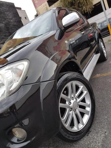 Vendo Hilux 2010 gasolina automática - Foto 3