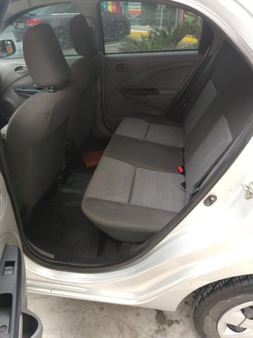 Etios xs 1.5 2013 - Foto 9