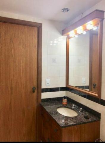 Excelente Apartamento 130m² Vaga de Garagem e Dependência Completa Rua Dna Delfina Tijuca - Foto 12
