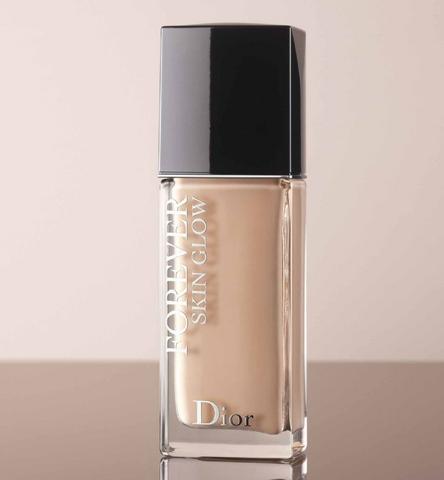 BASE DIOR skin glow forever! Usada 3 vezes