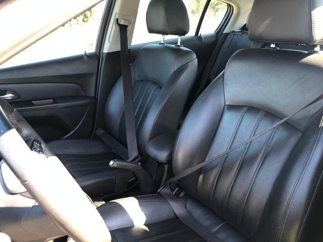 Cruze HB hatch LT Preto Automático 2014 - Foto 5
