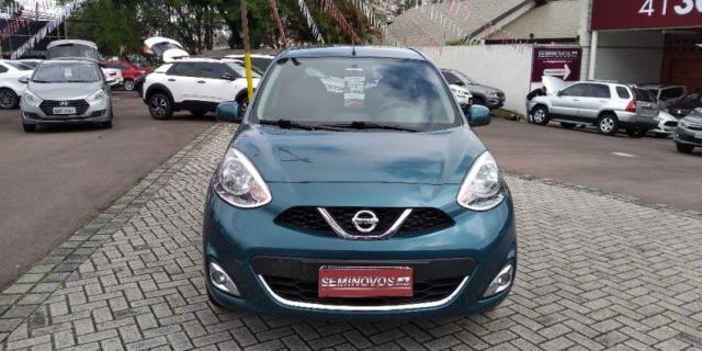 NISSAN MARCH SV 1.6 16V FLEXSTART Azul 2014/2015 - Foto 4