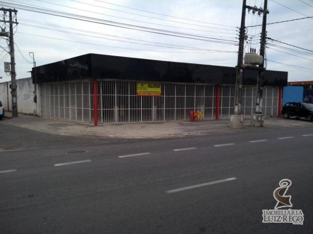 Aluga Ponto Comercial Próximo ao Terminal do Siqueira