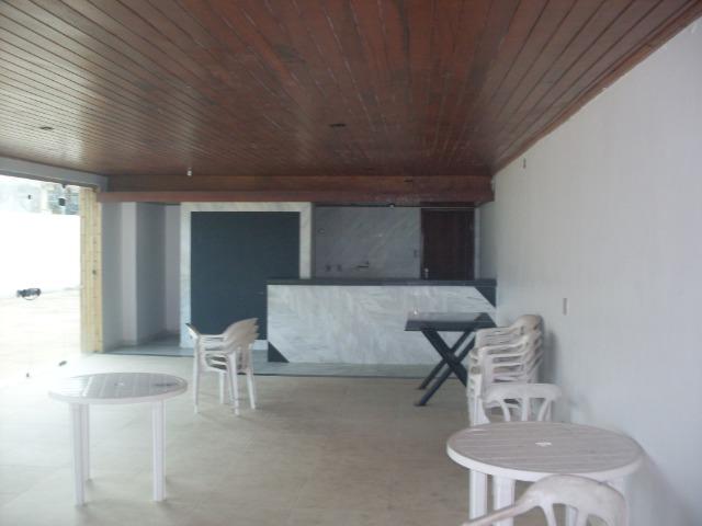 Apartamento na Av. Soares Lopes nº 560 Edif. Morada do Sol - 2º andar
