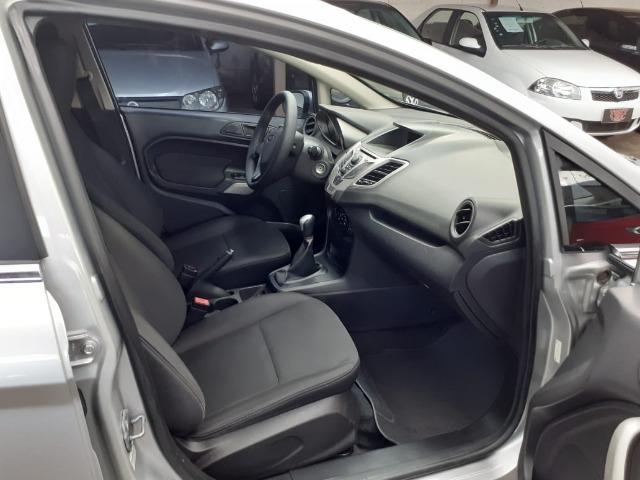 Ford/ New Fiesta Hatch HA SE completo - Muito Conservado - Foto 10