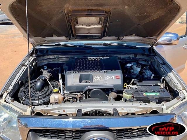 Toyota Hilux 2010 SRV Top de linha automatico ( Vendo a vista ou financiado AC troca ) - Foto 13