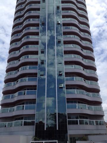 Apto 4dorms e 2 suítes -Alto padrão no Centro