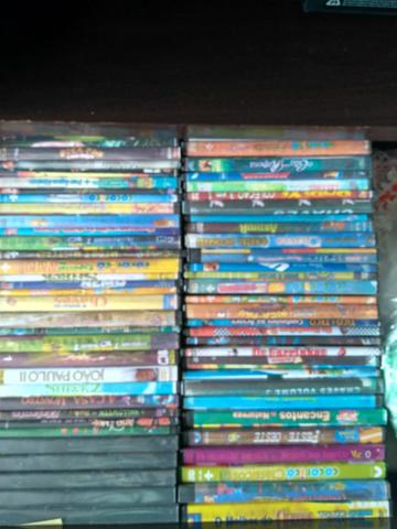 Vendo filmes cada um 2 reais