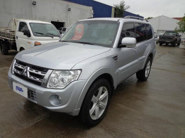 Mitsubishi Pajero Full FULL 3.2 HPE DIESEL 4X4 AUT. - Foto 10