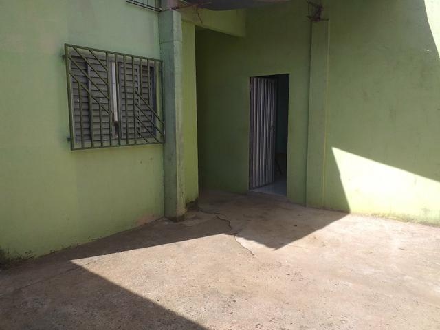 Vendo casa boa q quitada pego carro no negocio - Foto 3