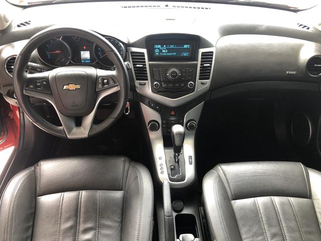Cruze HB LT 1.8 Automático - Foto 6