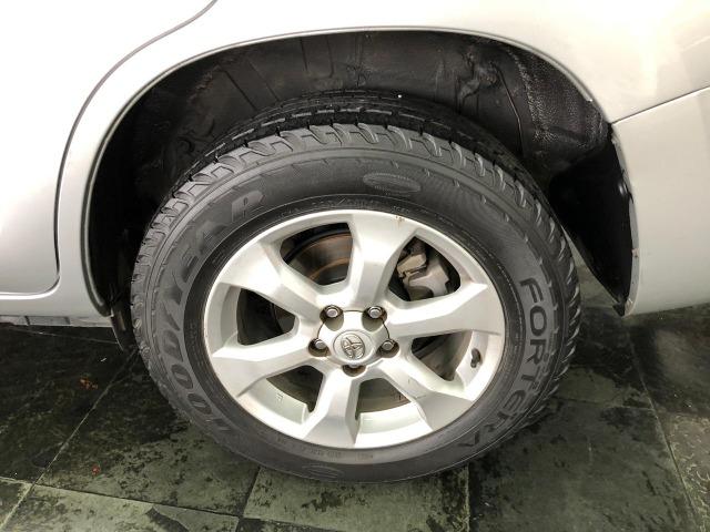 Toyota Rav 4 4x2 2.4 4P Gasolina Automática - Foto 9
