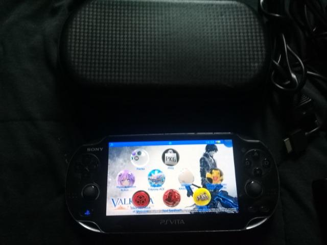 PS Vita com freeshop e SD2vita c/ cartao 16gb