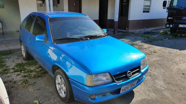 Kadett motor 1.8 bem conservado - Foto 2