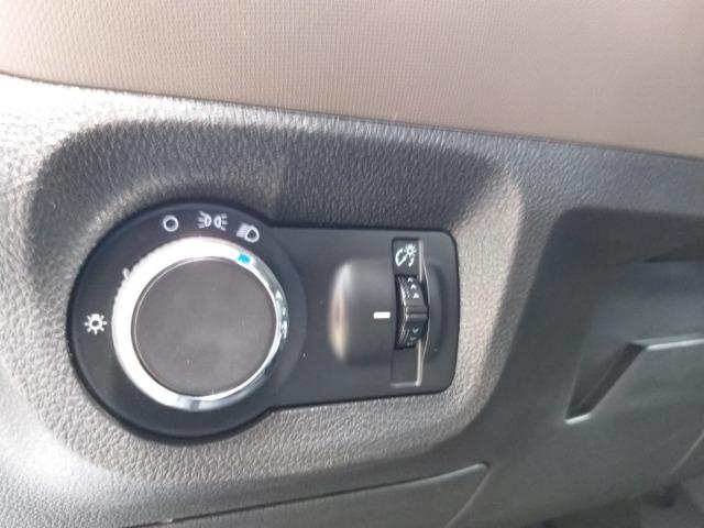 Chevrolet Prisma 1.0 mec - Foto 11