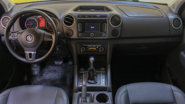 AMAROK 2013/2013 2.0 HIGHLINE 4X4 CD 16V TURBO INTERCOOLER DIESEL 4P AUTOMÁTICO - Foto 5