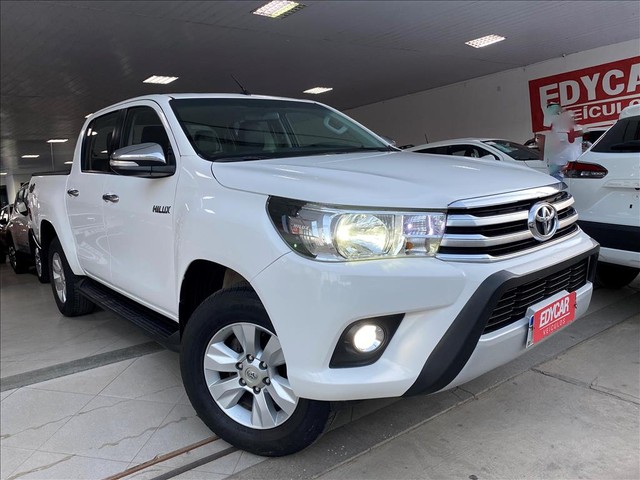 TOYOTA HILUX 2.8 SRV 4X4 CD 16V DIESEL 4P AUTOMÁTICO