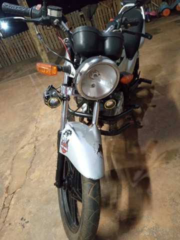 SUZUKI YES 2008