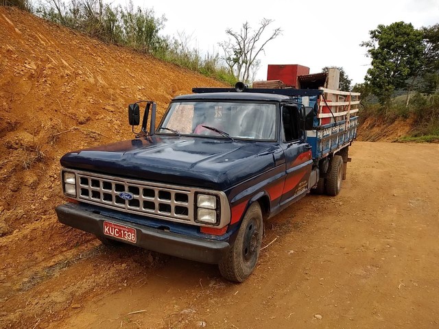 F350 VENDO OU TROCO