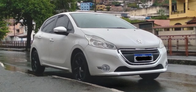 PEUGEOT 208 1.5 8V ACTIVE 2014