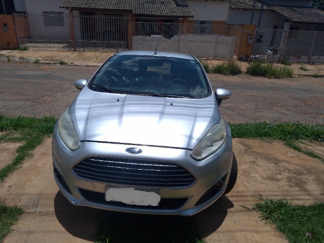FORD FIESTA HA 1.6 AUTOMÁTICO 2013/2014