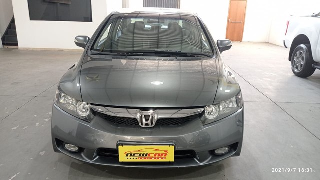 HONDA CIVIC LXL 1.8 CÂMBIO MANUAL 2011/2011 FLEX