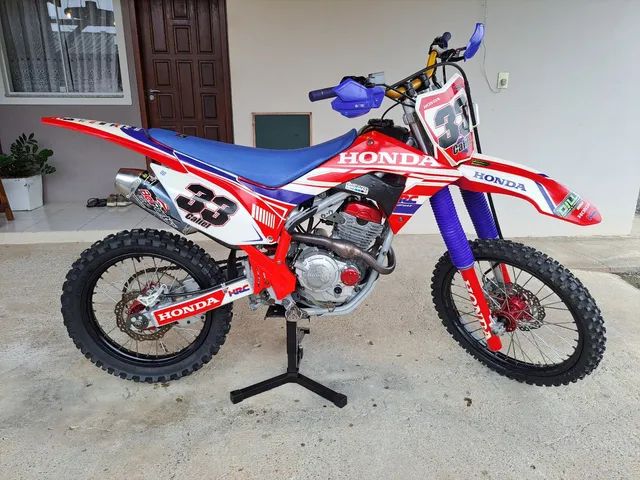 Honda CRF 230  Moto de trilha, Carros e motos, Capacetes para