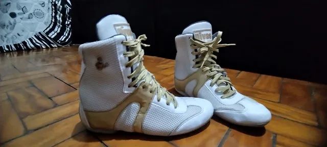 Bota pra academia Divas