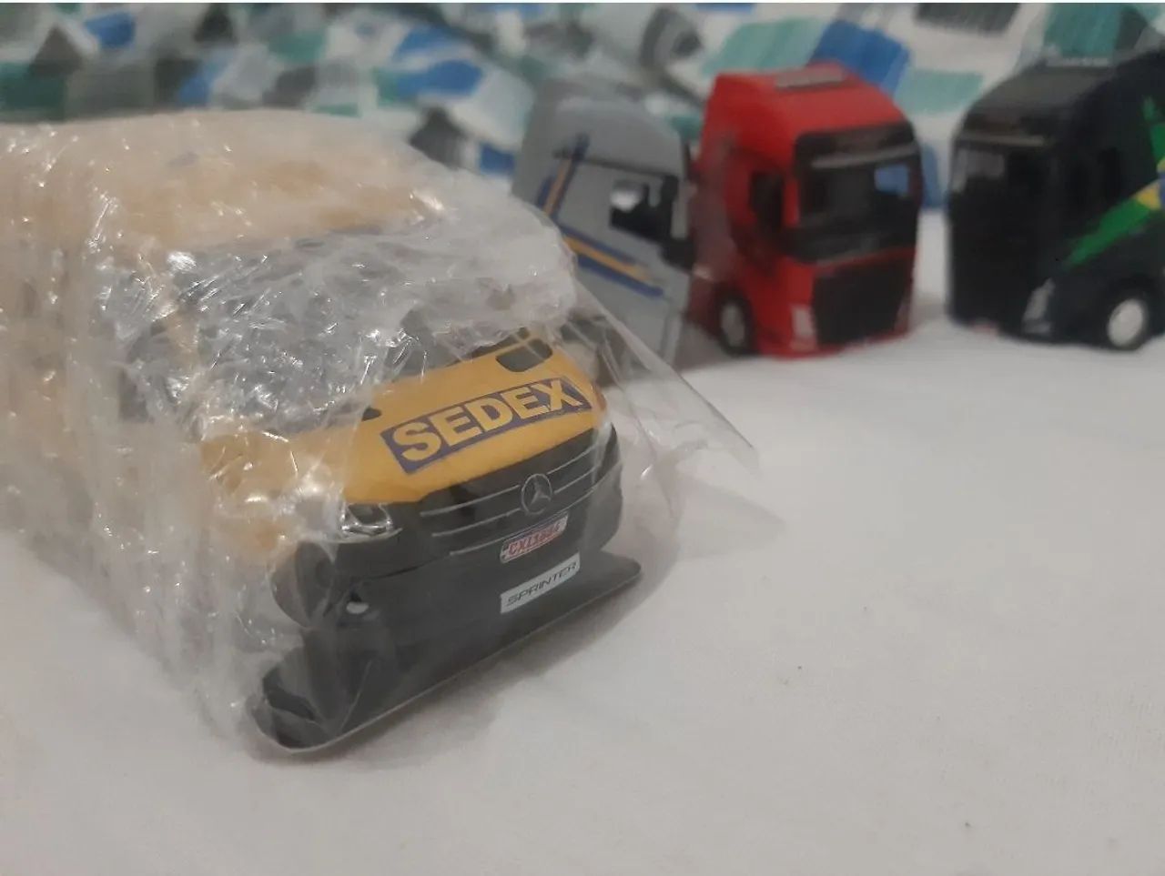 Miniaturas Fusca , FH Volvo , Van- Coleção - Foto 5
