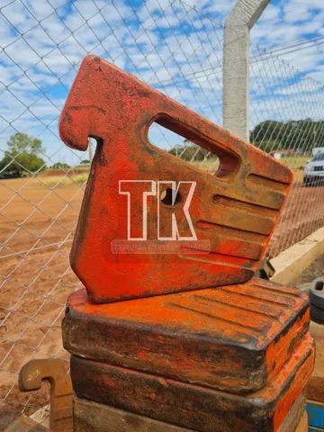 cod.873 - Peso Dianteiro para Massey Ferguson 265 a 296 - TK Tratores Nova Andradina - MS  - Foto 3