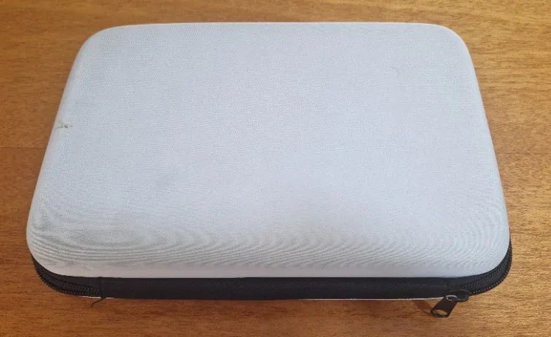 Bolsa tipo carteiro Marrom escura - Echo Davidoff (NOVA) com brinde - Foto 5
