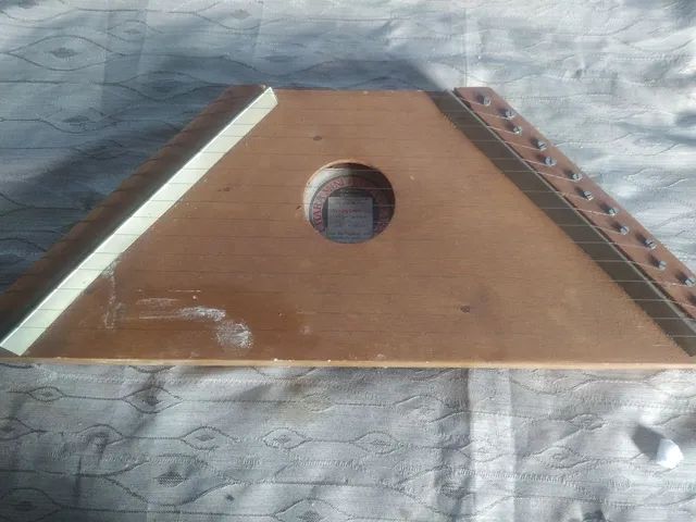 Arpa instrumental ótimo estado 