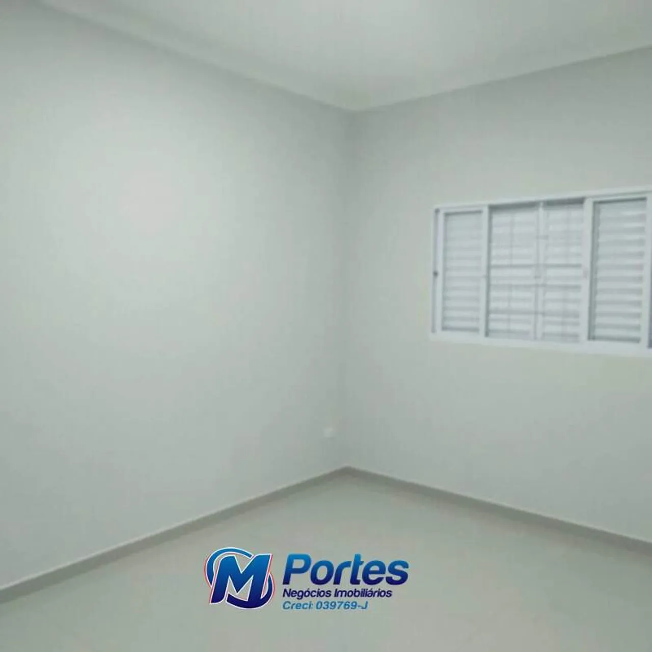 Casa à venda, 3 quartos, 1 suíte, 4 vagas, Centro - Rubinéia/SP