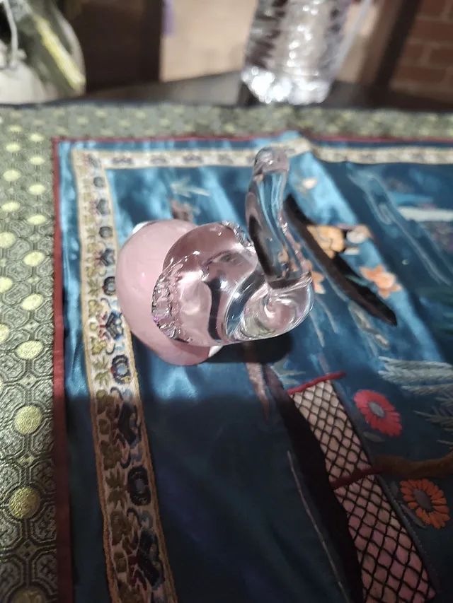 Elefante em murano rosa