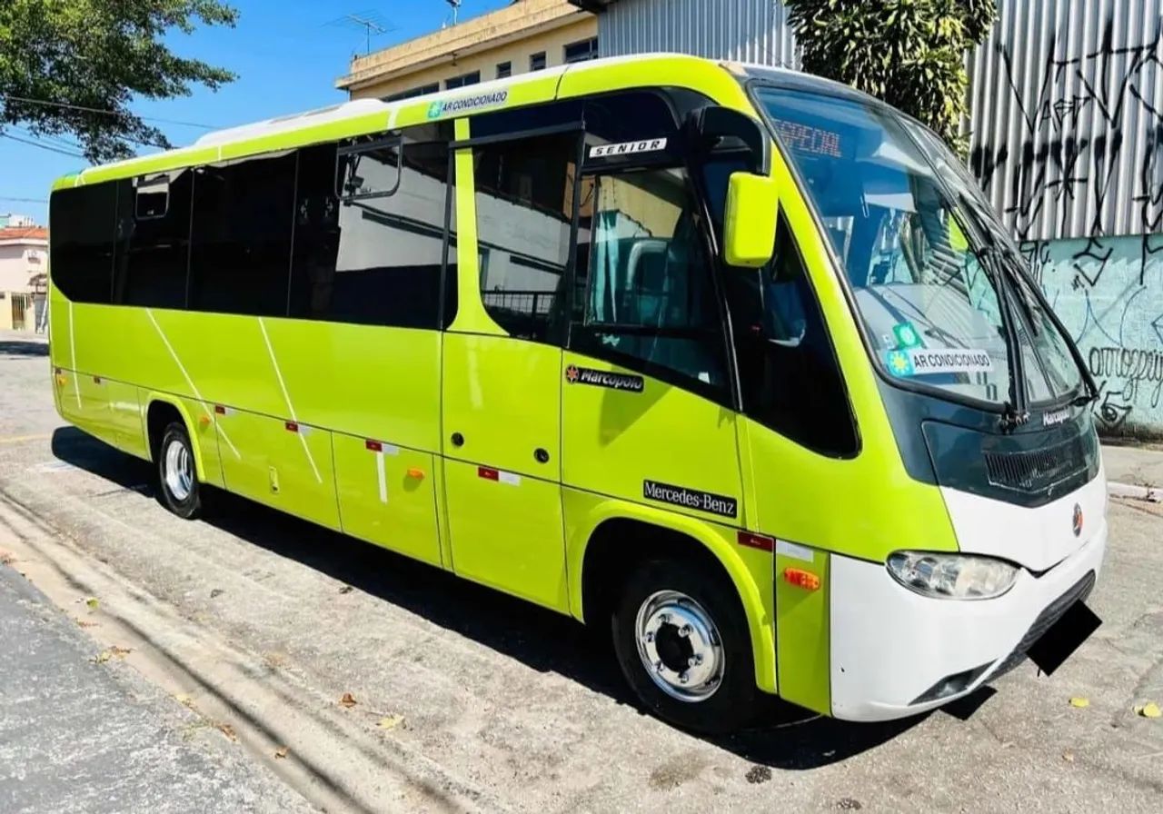 Microônibus MercedesBenz Marcopolo Senior