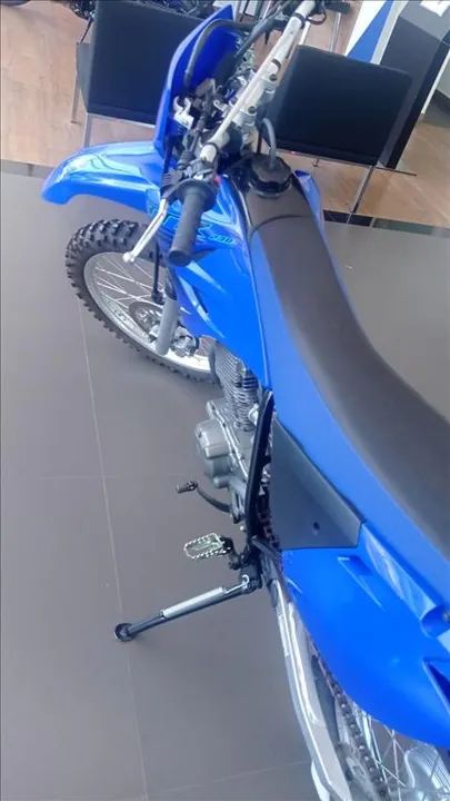 YAMAHA TT-R 230 - Foto 4