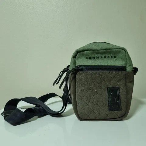 Shoulder bag especial jeep commander verde
