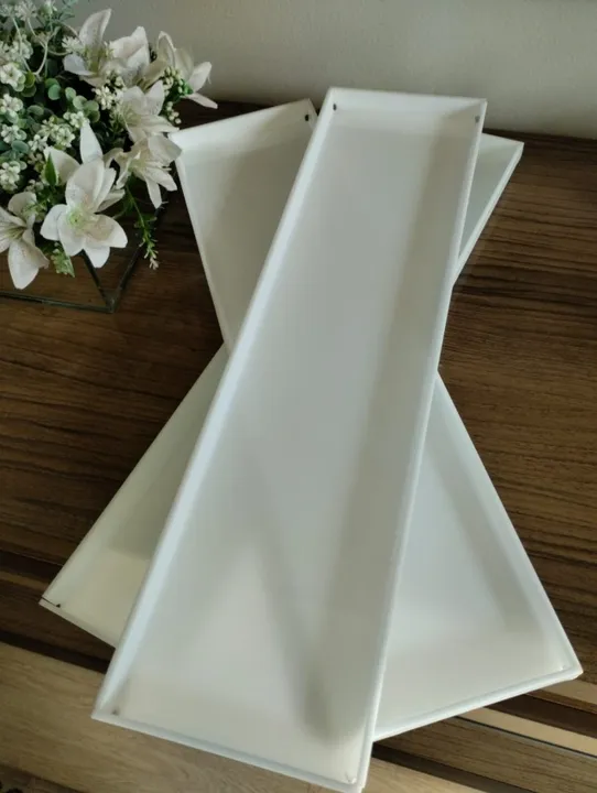Bandeja em acrílico DTP 3mm - 40x10cm (unidade)