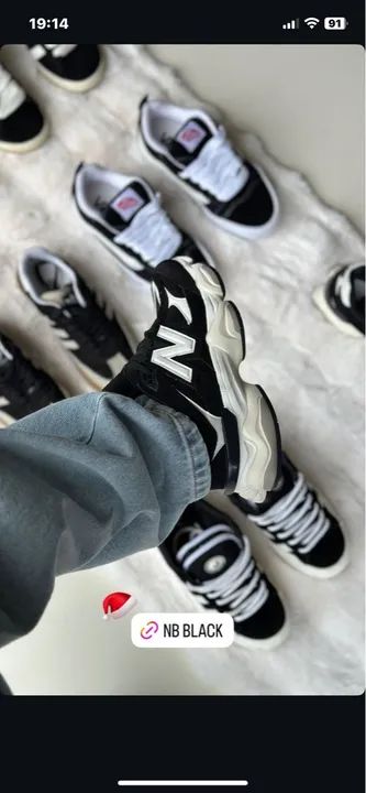 New balance black 