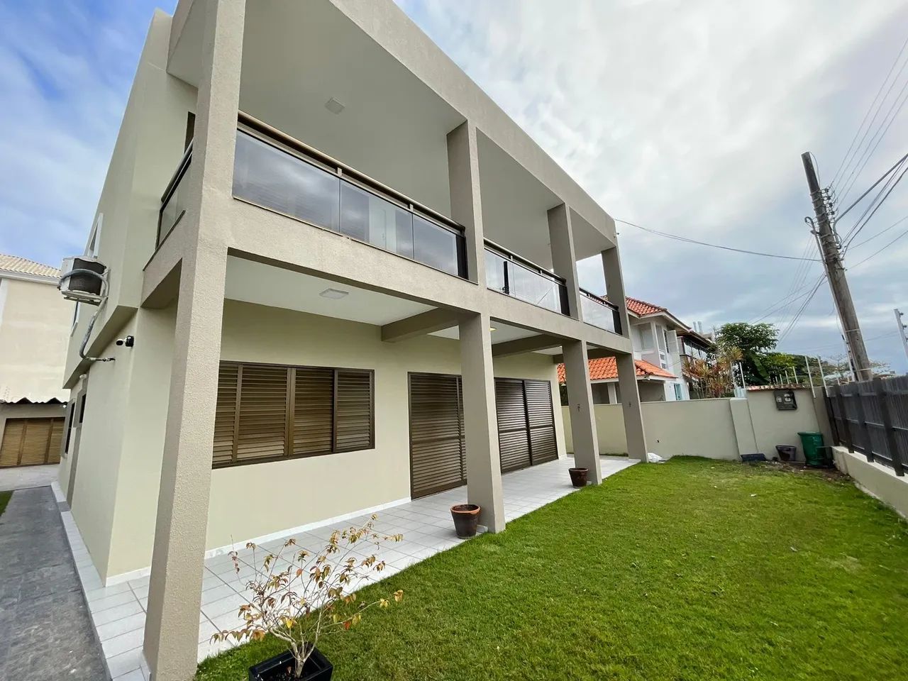Casa frente Praia Canasvieiras 20 pessoas - Foto 2